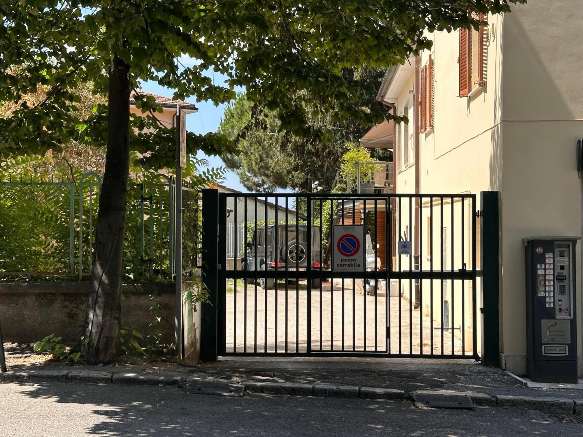 Centralissimo - Nuovo - Parcheggio Privato Perúgia Exterior foto